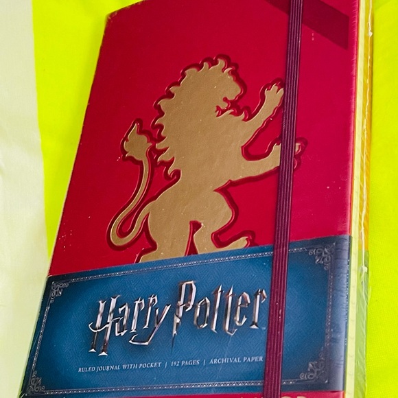 Harry Potter Gryffindor hard cover ruled journal. Brand new, still wrapped. - Picture 5 of 5